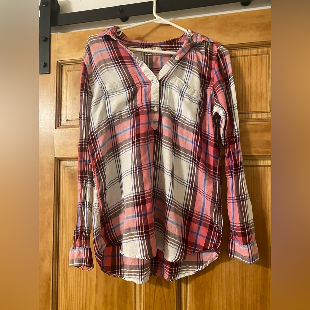 Flannel, half way button up